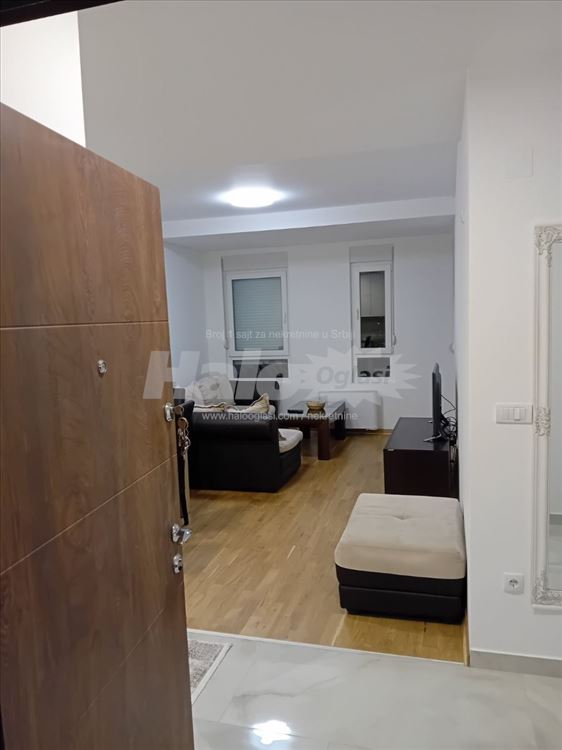 Lux, Zemun, Plavi horizonti, 2.0 stan — 5