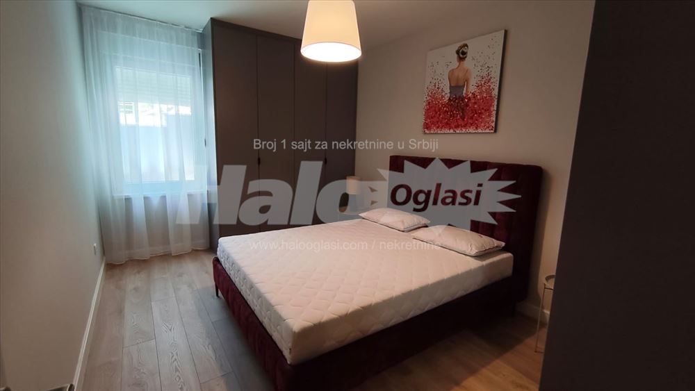 Lux,48m,nov,, Voždovac — 3