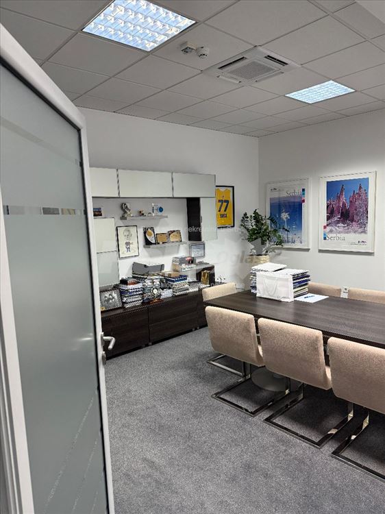 M Business center, poslovni prostor 143m — 9