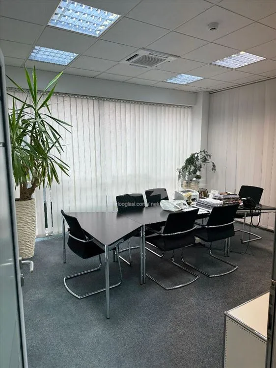 M Business center, poslovni prostor 246m — 11