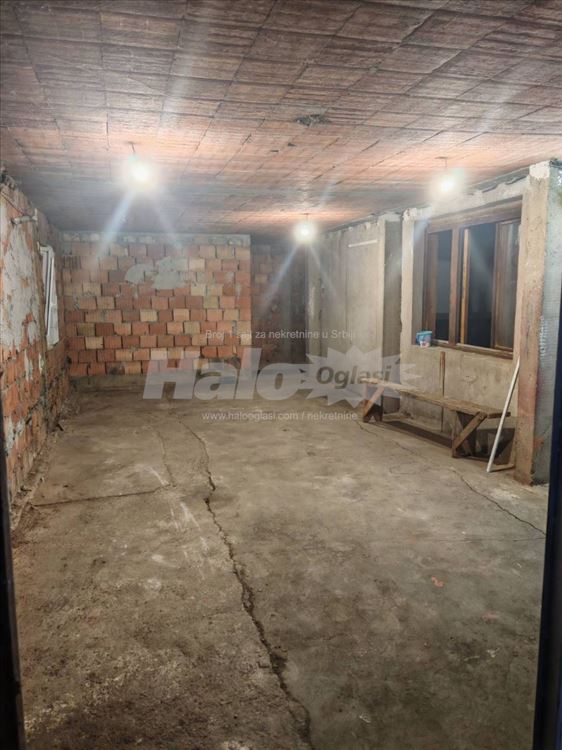 Magacin 80m2 Zemun — 3