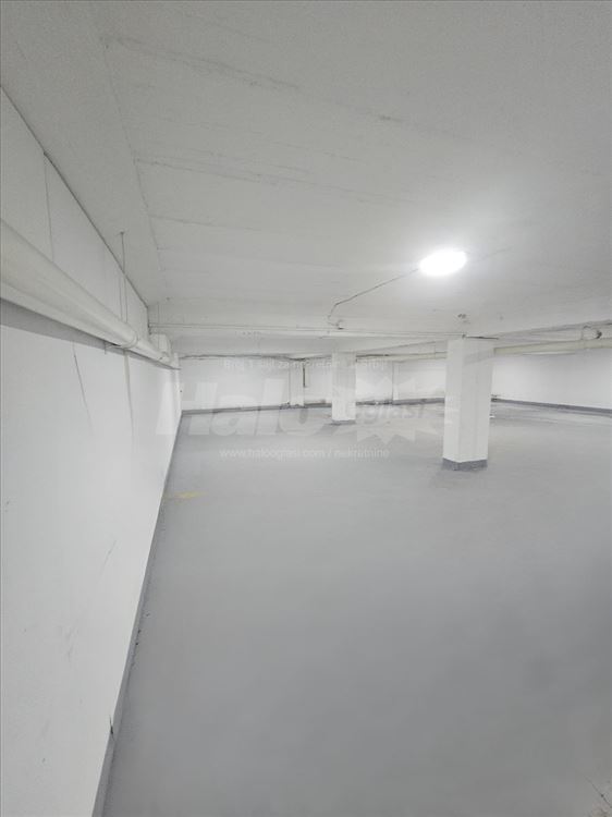 Magacinski prostor Airport City 225 m2 — 2