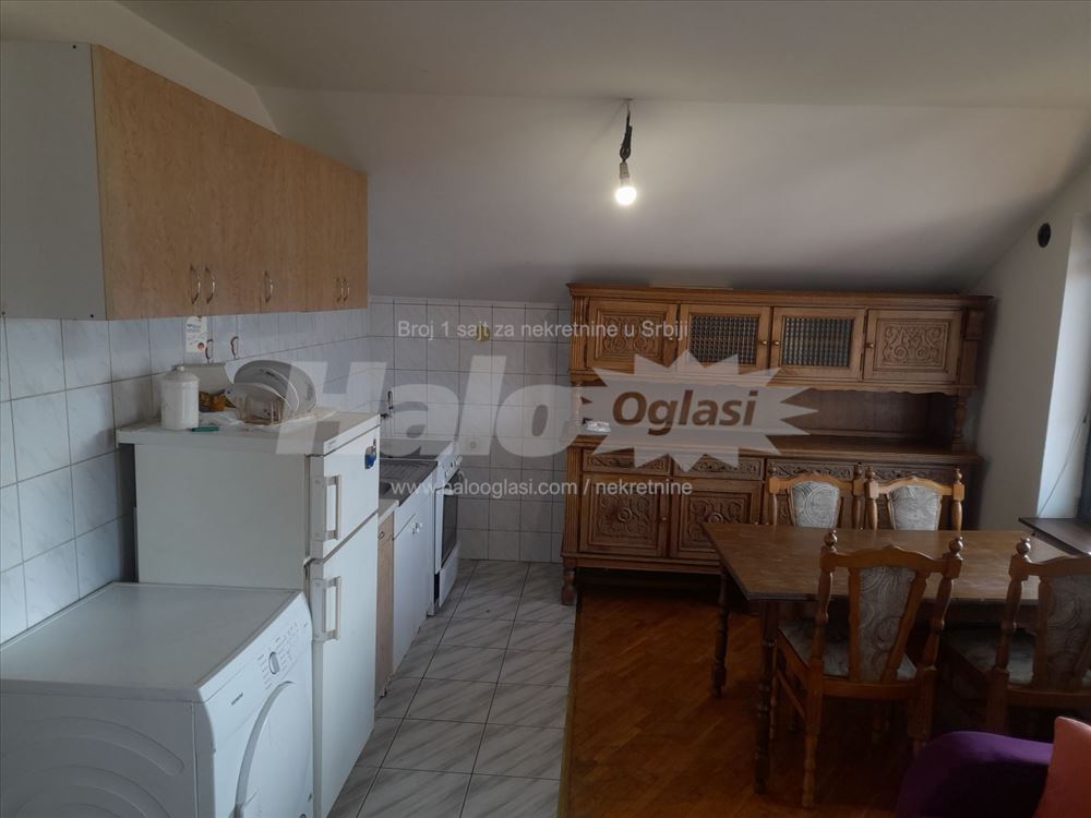Mali mokri lug 45 m2 plus terasa 12m2 — 9