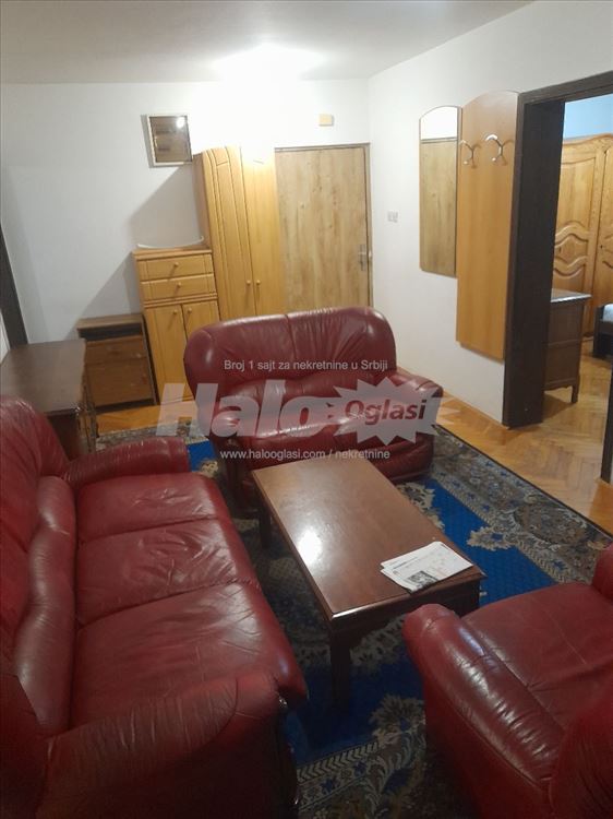 Mali mokri lug,bliže Konjarniku,60 m2 — 2