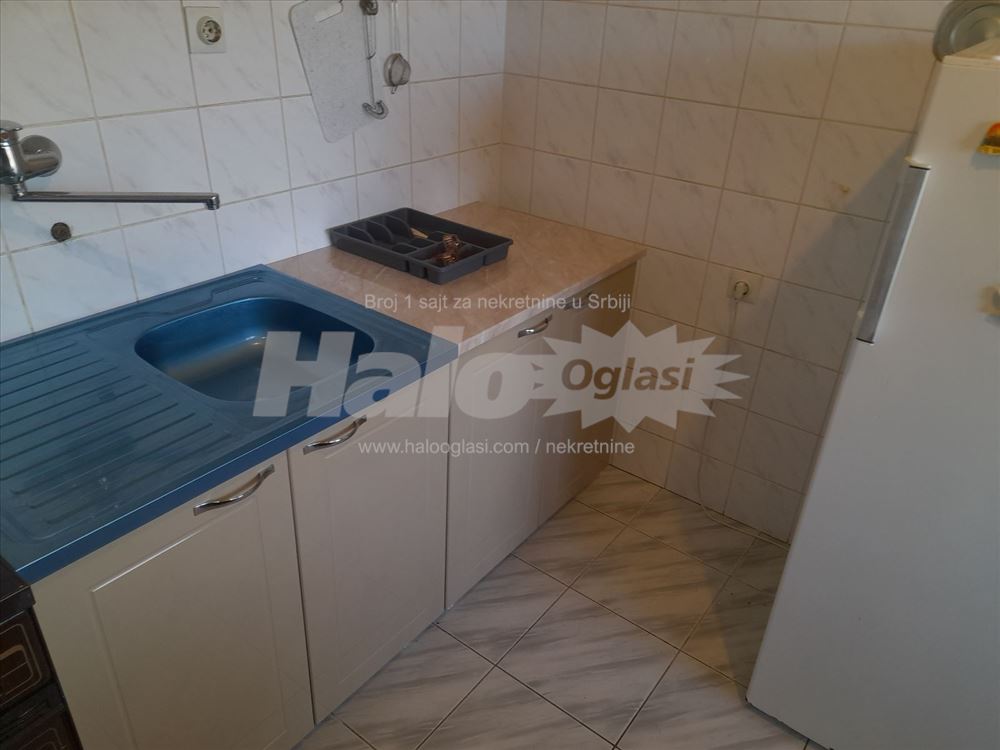 Mali mokri lug,bliže Konjarniku,60 m2 — 13