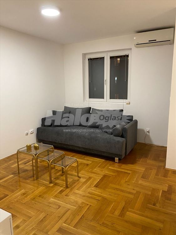Matice Srpske 40m2 — 5