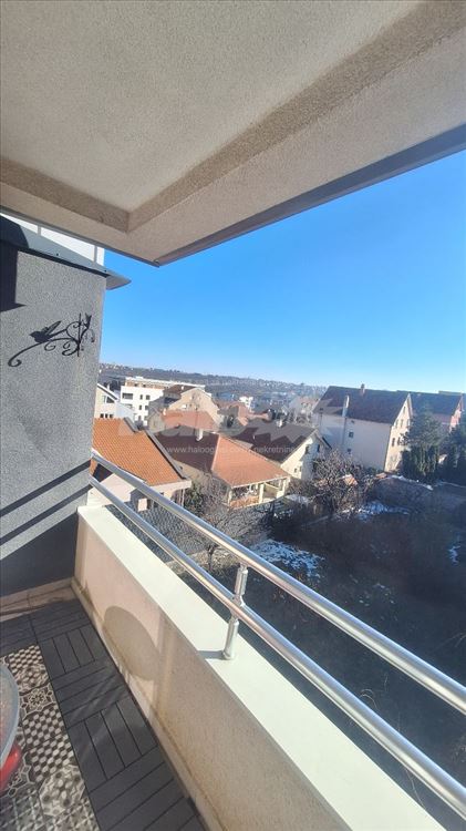 Medaković – kompletno namešten stan 45 m², terasa — 6
