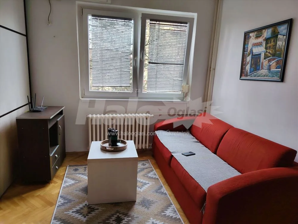 MIljakovac I , renoviran stan 34m2 — 9