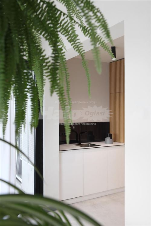 Milutina Milankovica, blok 23 (Sava centar) — 3