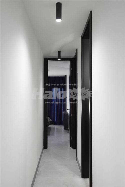 Milutina Milankovica, blok 23 (Sava centar) — 7