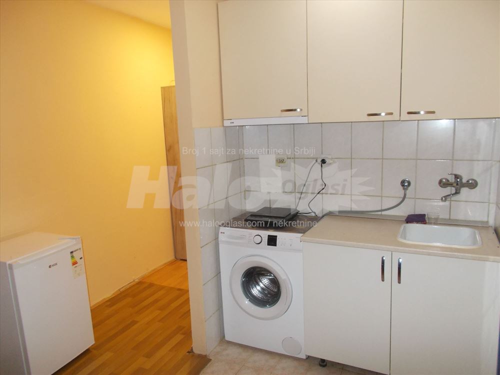 Mirijevo, kod pošte, garsonjera — 5