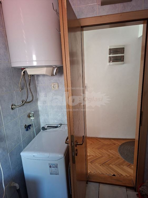 Mirijevo, odlična lokacija, namešten 3.0 stan — 3