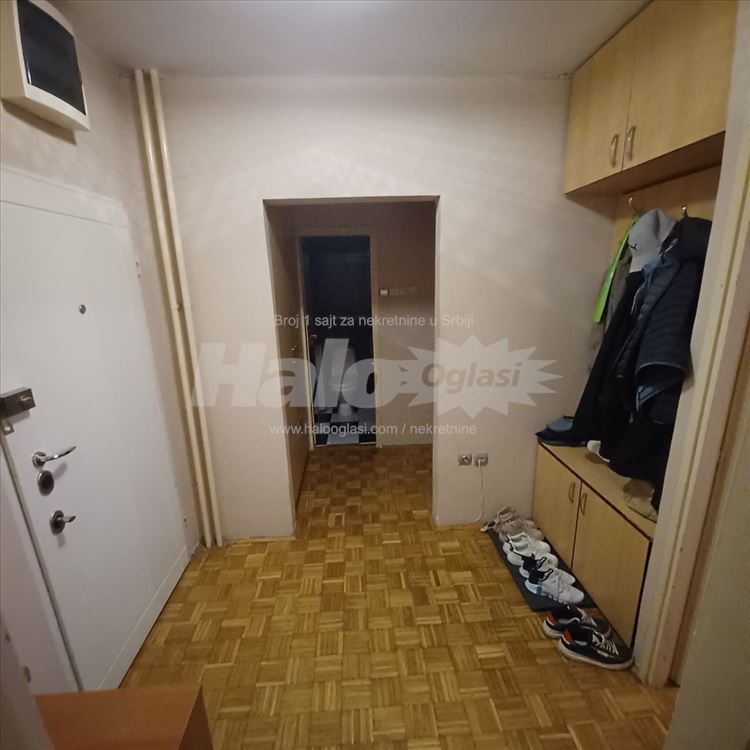 Mirijevski venac 2.5  uknjizen 70kv bez posrednika — 9