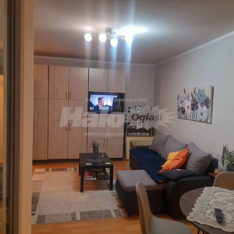Mirjevo, 1.5 soban namesten stan — 2