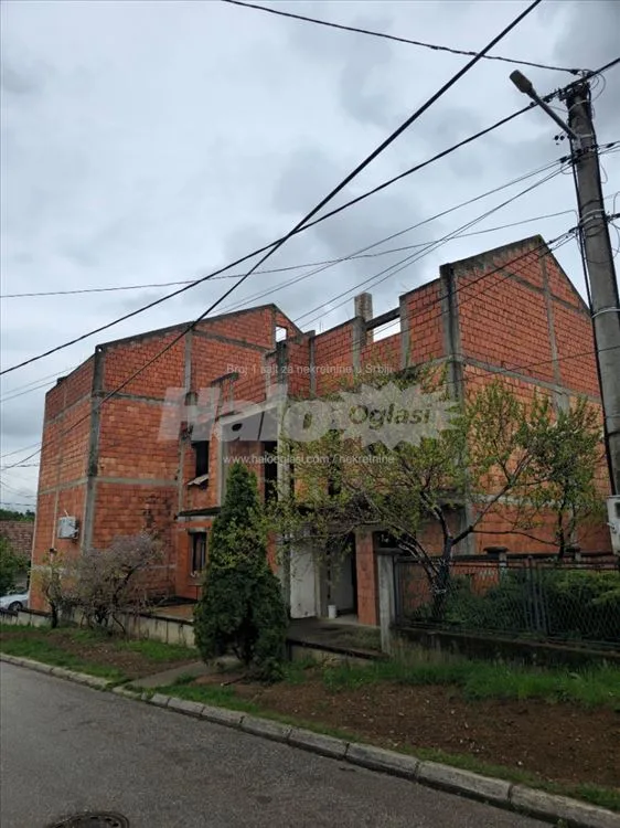 Mladenovac Crkvena 13 3,8ar Tozino voce — 6