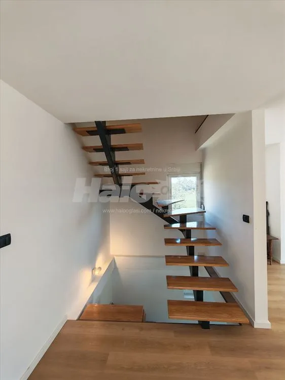 MLADENOVAC nova moderna kuća u prirodi — 4