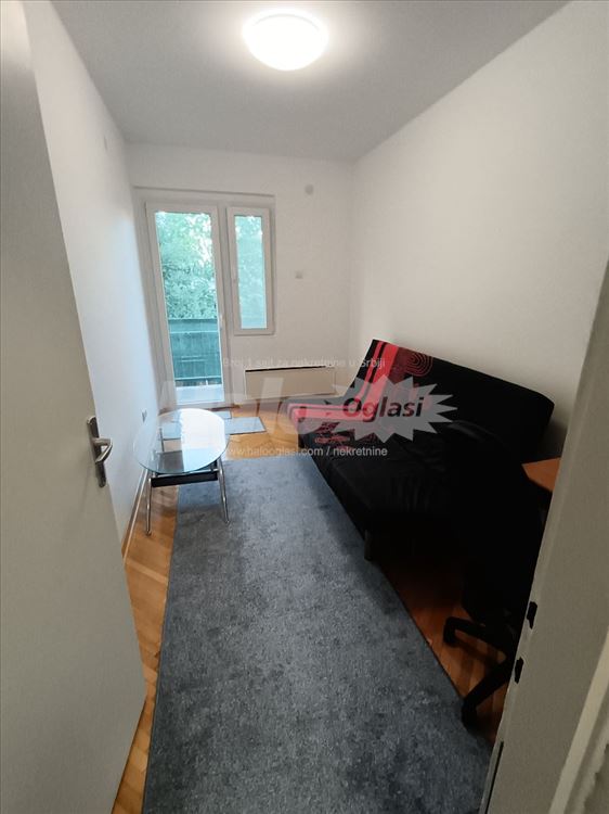 Moderan, kompletno renoviran stan 64m² sa 2 terase — 7