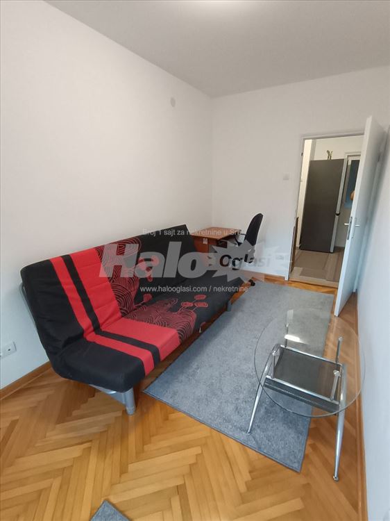 Moderan, kompletno renoviran stan 64m² sa 2 terase — 8