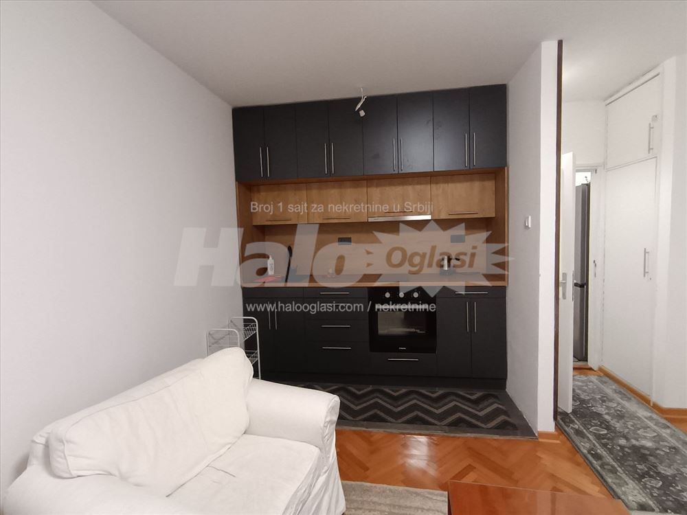 Moderan, kompletno renoviran stan 64m² sa 2 terase — 11