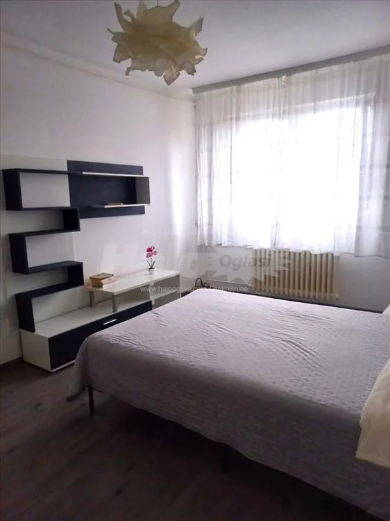 Moderan, namesten stan - Kanarevo — 5