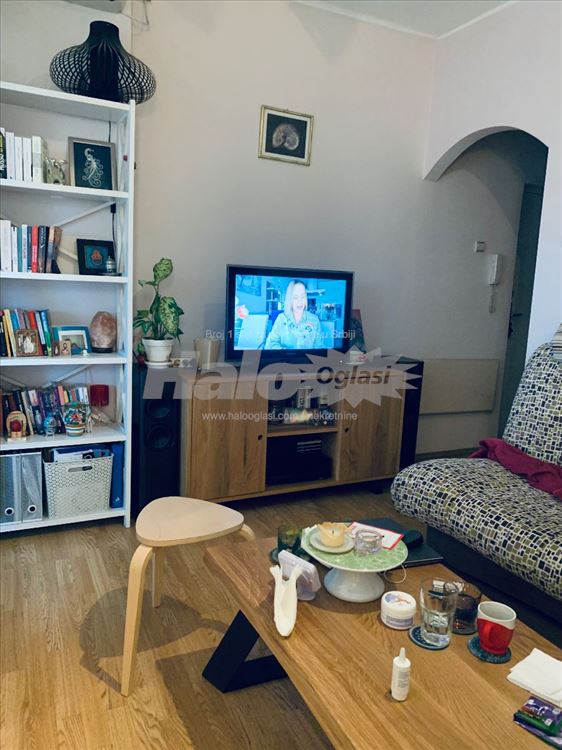 Moderan stan na bulevaru — 5