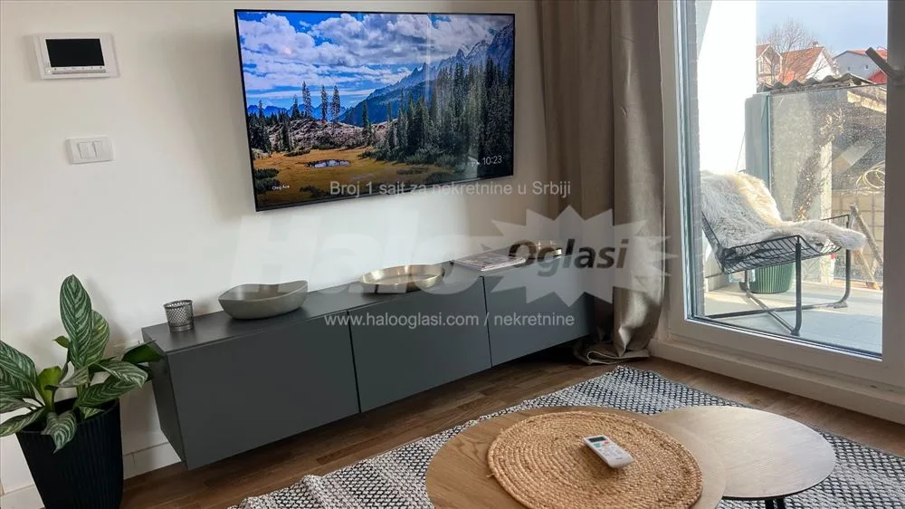 Moderan stan za izdavanje u novogradnji + P.mesto — 7