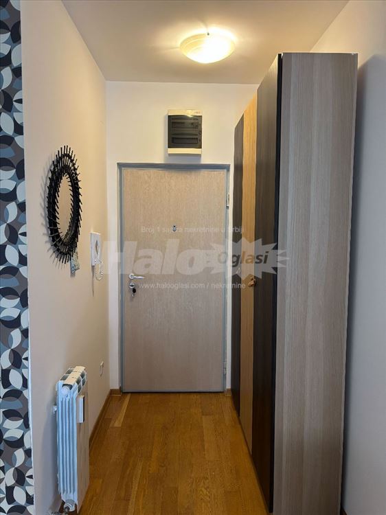 Moderan trosoban stan 60m2, Gospodara Vucica — 9