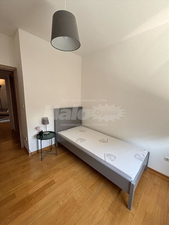 Moderan trosoban stan 60m2, Gospodara Vucica — 11