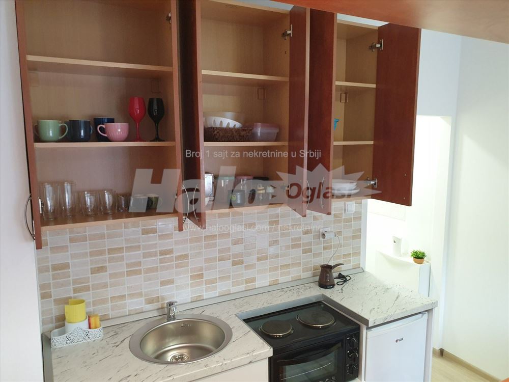 Moderna garsonjera 20 m² – Karaburma — 6
