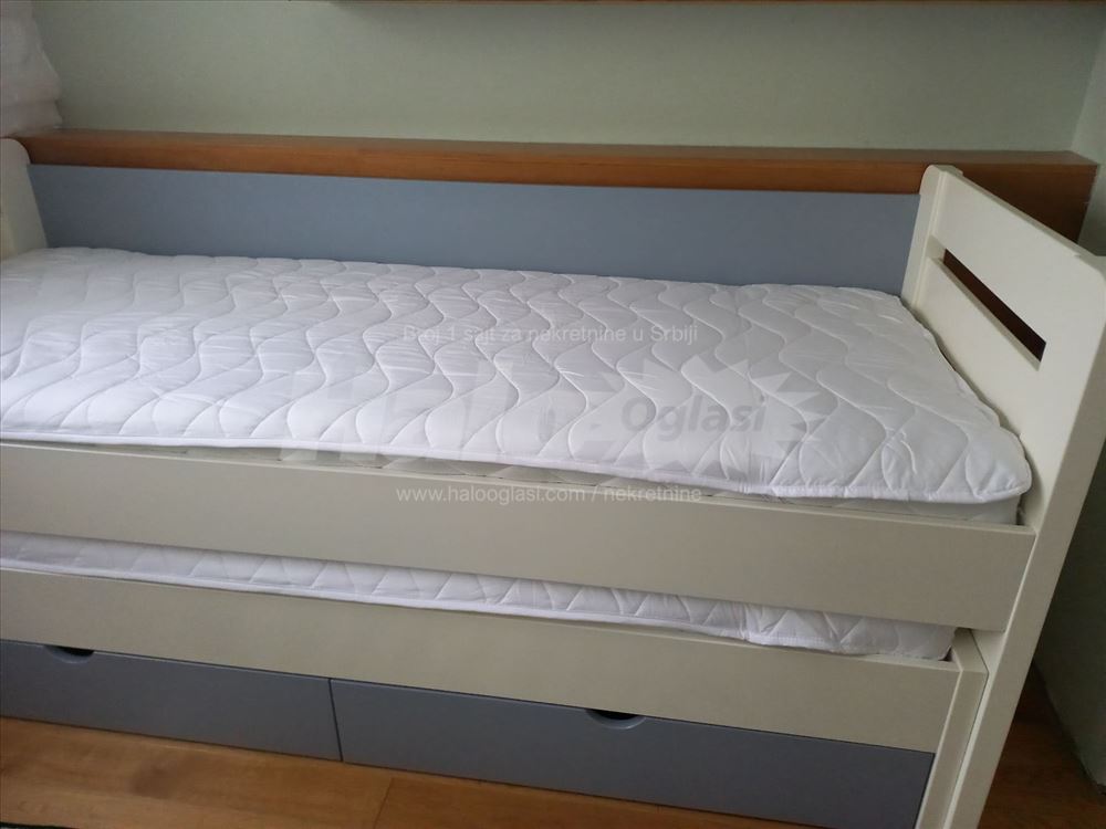 Moderno namešten stan 2.5 — 8