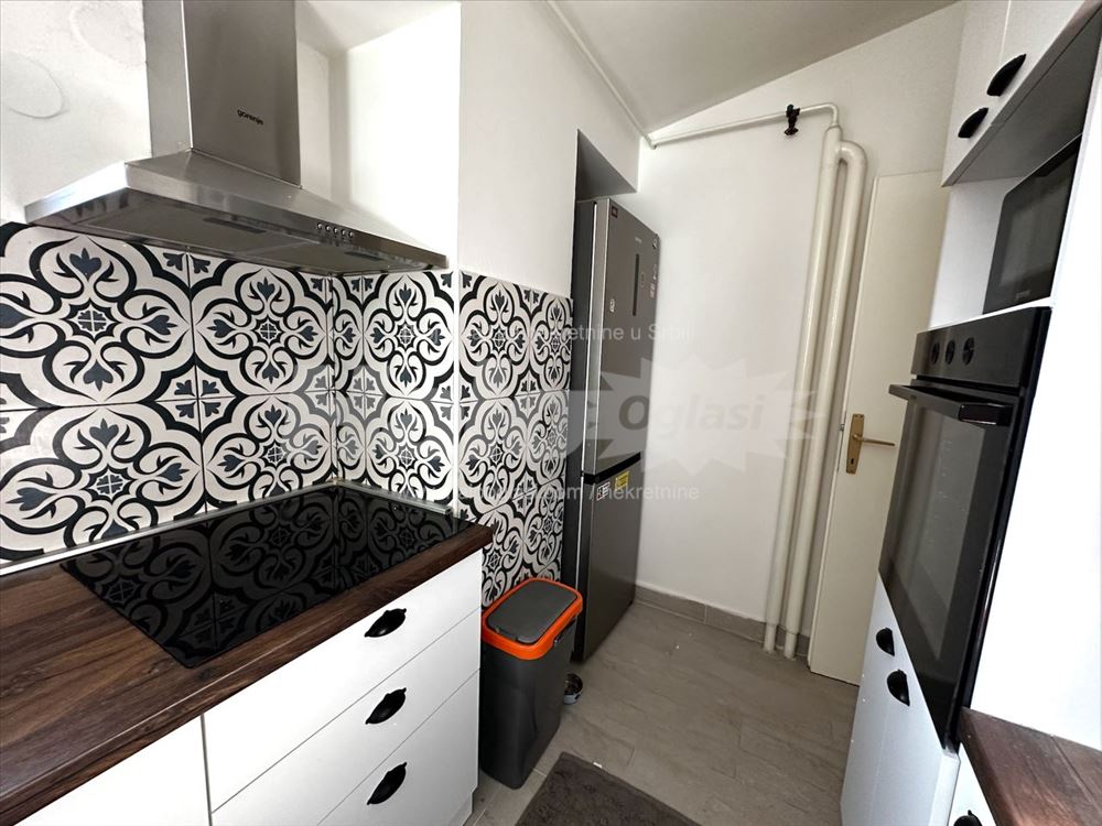 Moderno namešten dvosoban stan kod Arene, Blok 22 — 9