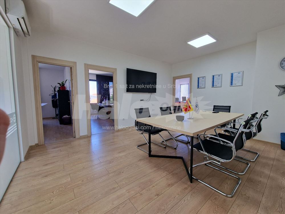 Multifunkcionalni poslovni objekat 520m2 Altina — 2