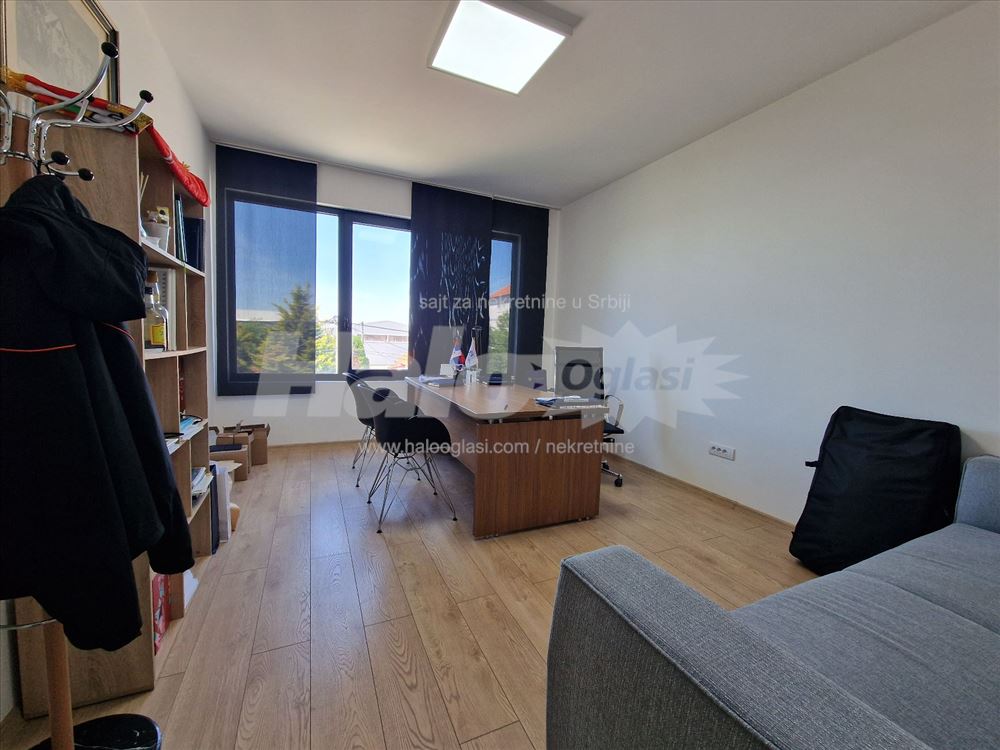 Multifunkcionalni poslovni objekat 520m2 Altina — 4