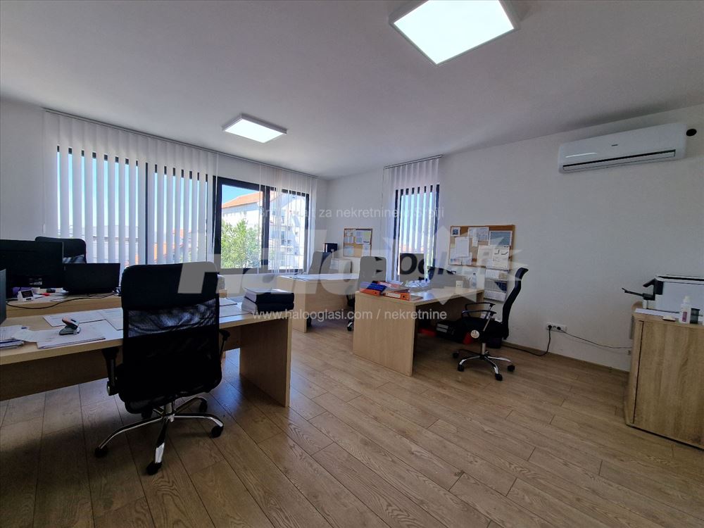 Multifunkcionalni poslovni objekat 520m2 Altina — 6