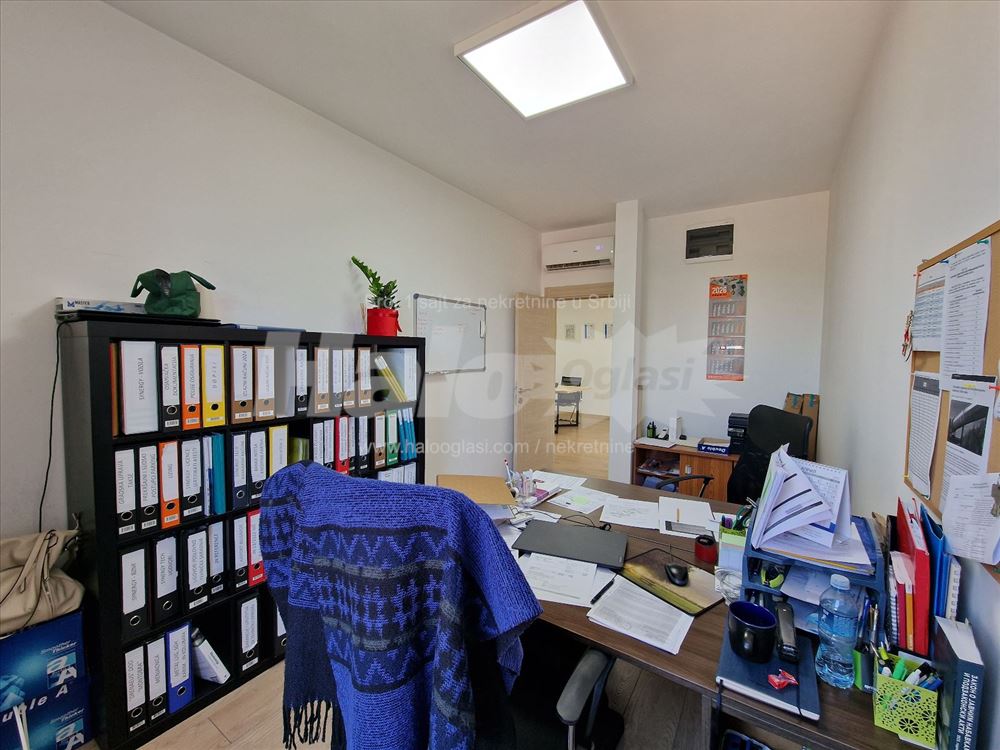 Multifunkcionalni poslovni objekat 520m2 Altina — 9