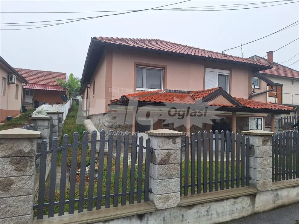 Na prodaju kuća u Lazarevcu — 3