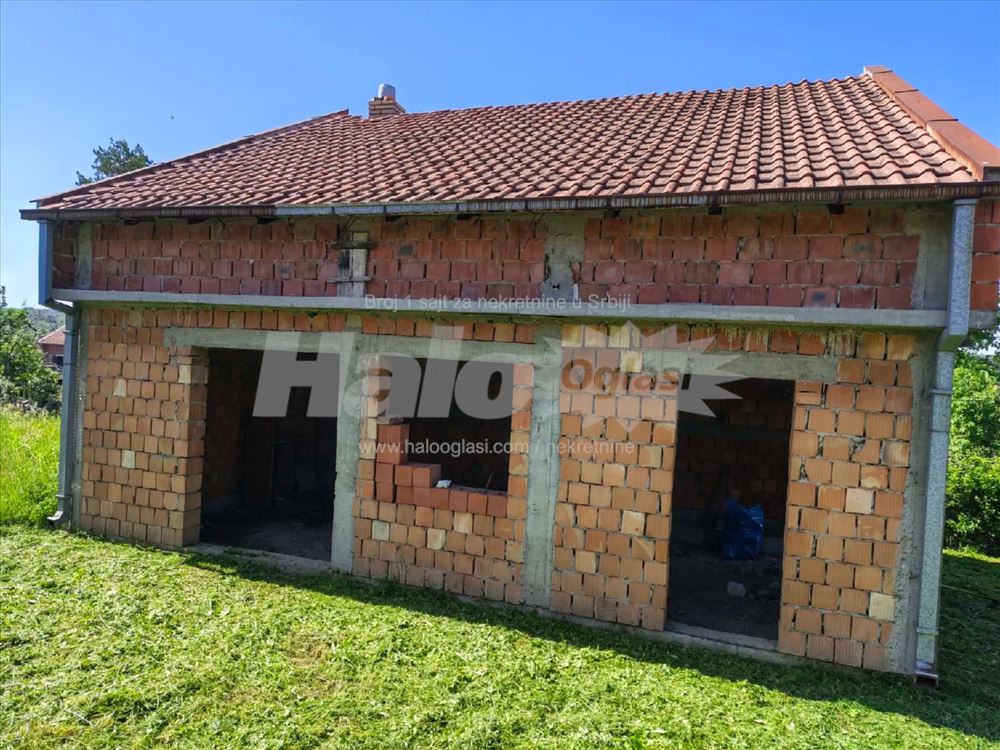 Na prodaju kuća u Rušnju 130m² — 3