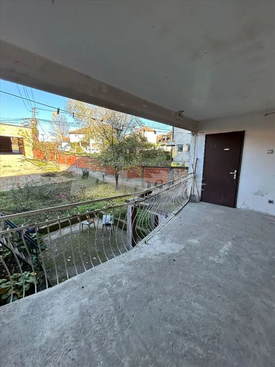 Na prodaju kuća u samom centru Umčara — 7