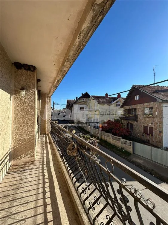Na prodaju kuća u samom centru Umčara — 8