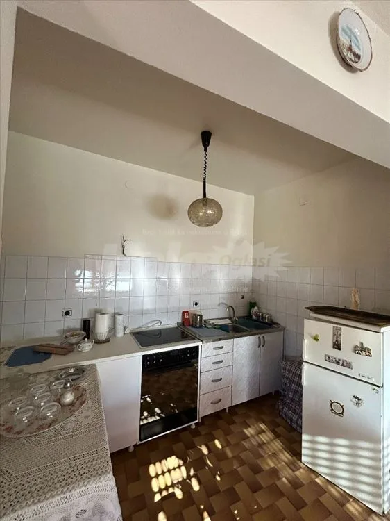Na prodaju kuća u samom centru Umčara — 9