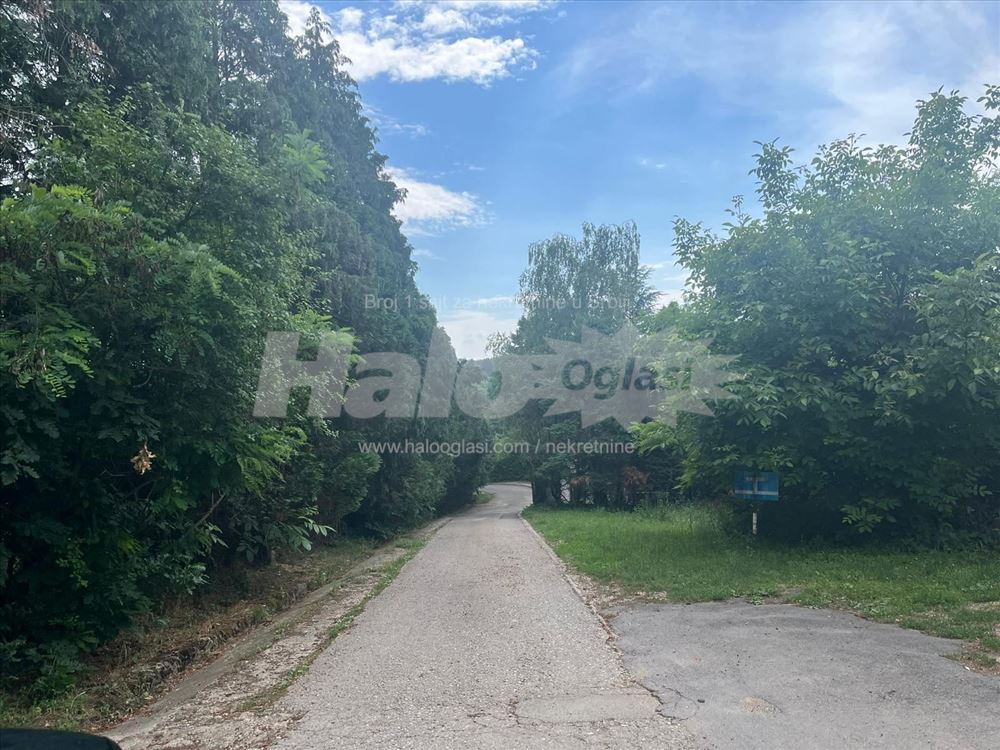 Na prodaju kuca u Sremcici — 4