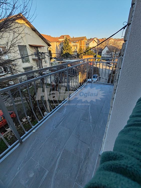 Na prodaju nov stan uknjizen 1/1 može na kredit — 10