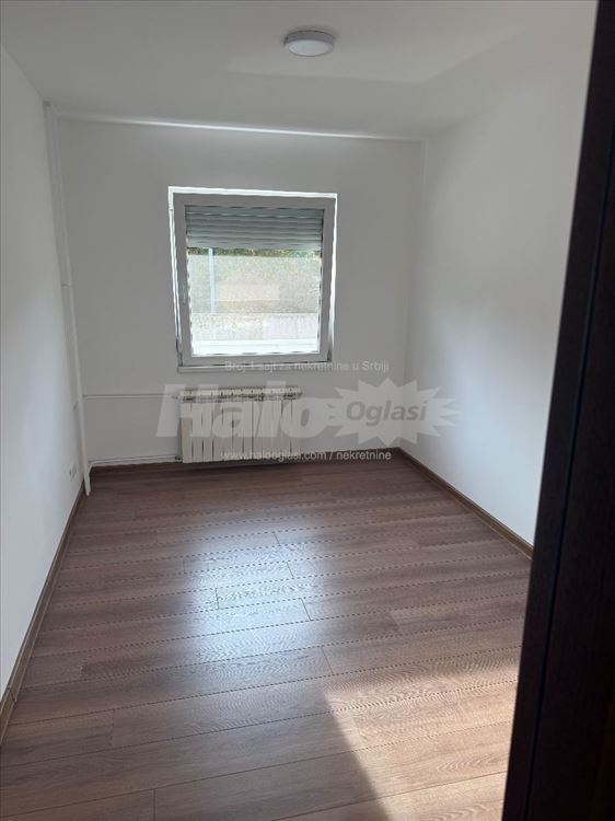 Na prodaju petosoban stan na Novom Beogradu — 6