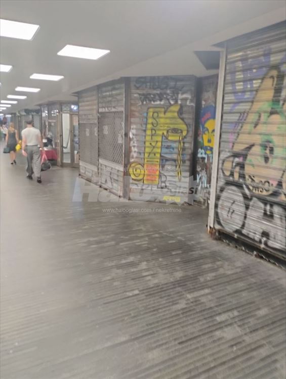 Na prodaju – poslovni lokal sa aktivnim zakupcem — 5