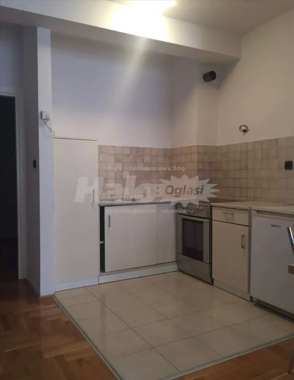 Na prodaju prelep porodican stan – 62m² — 4