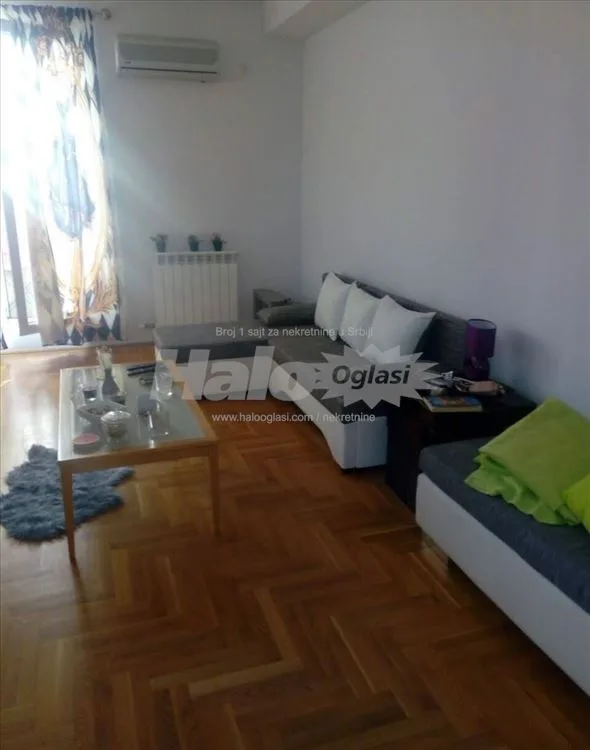Na prodaju prelep porodican stan – 62m² — 5