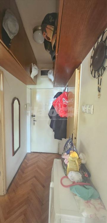 Na prodaju stan površine 33m² + terasa od 3m² — 5