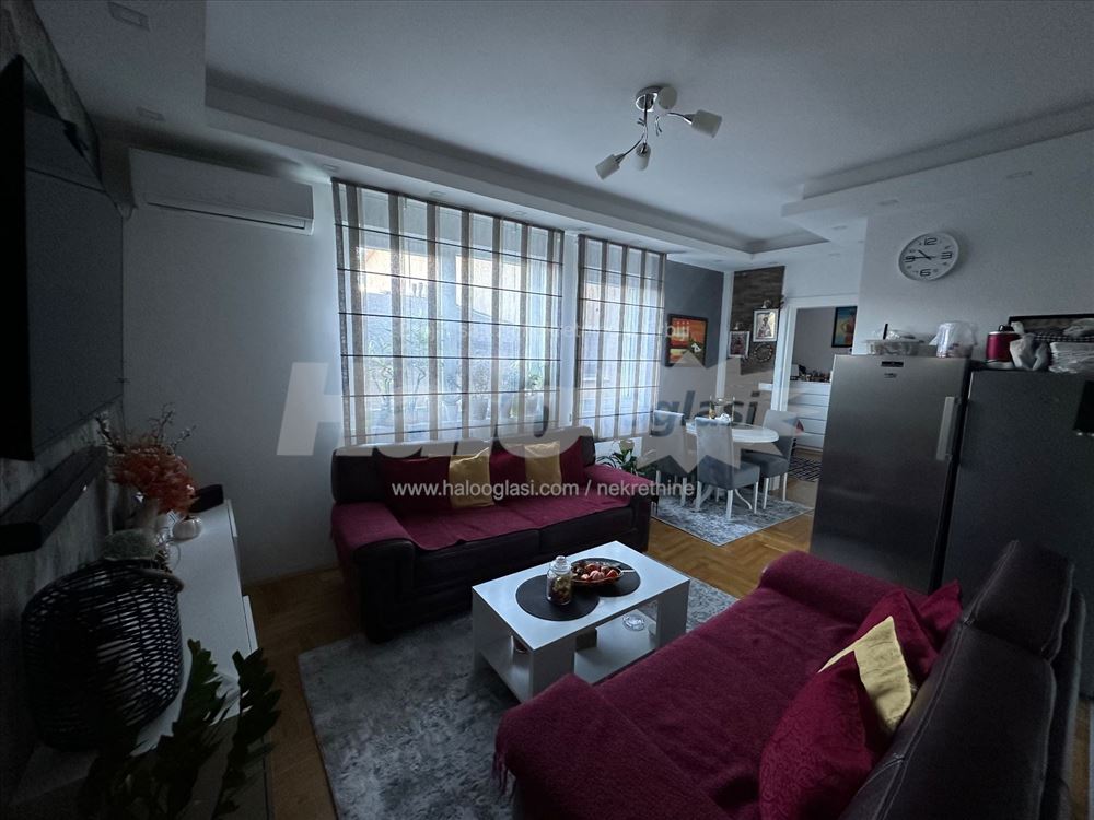 Na prodaju trosoban stan od 40m² – Beograd — 2