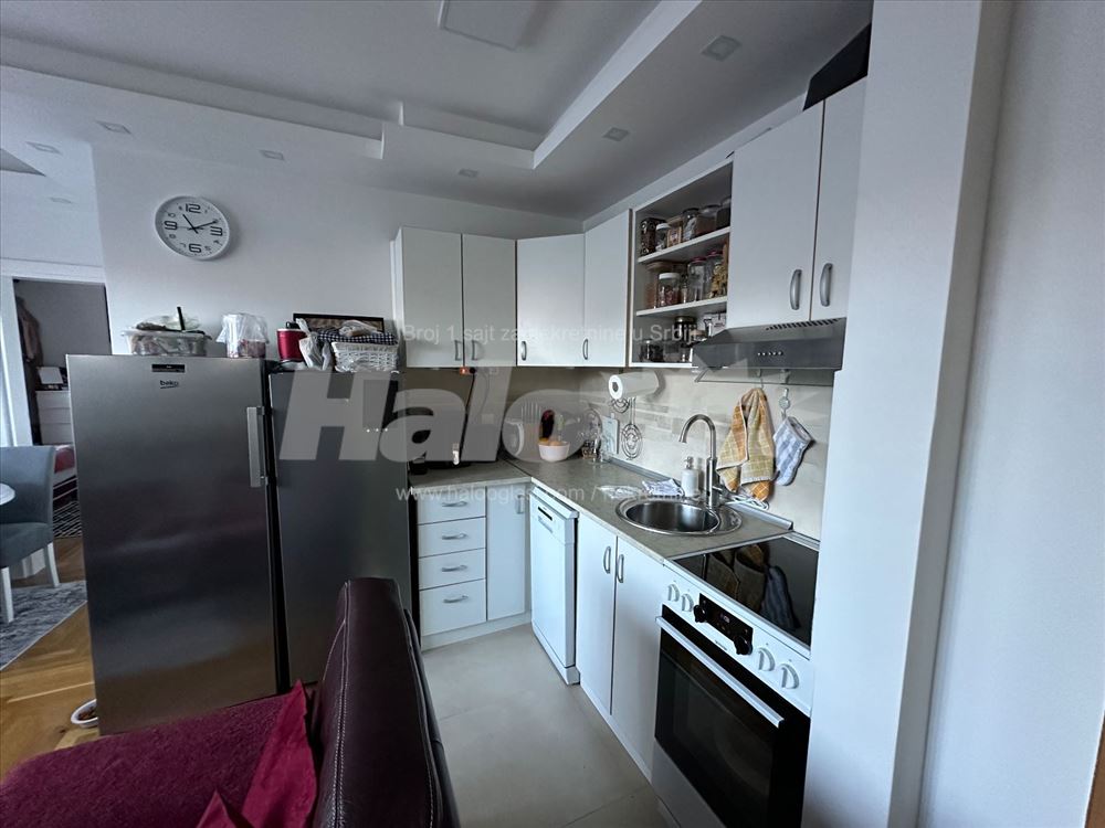 Na prodaju trosoban stan od 40m² – Beograd — 3