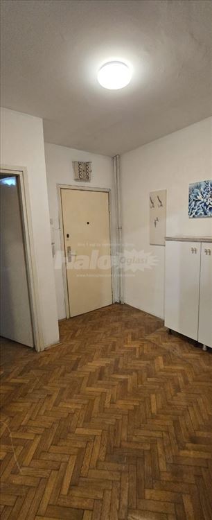 Namesten dvosoban Konjarnik — 4